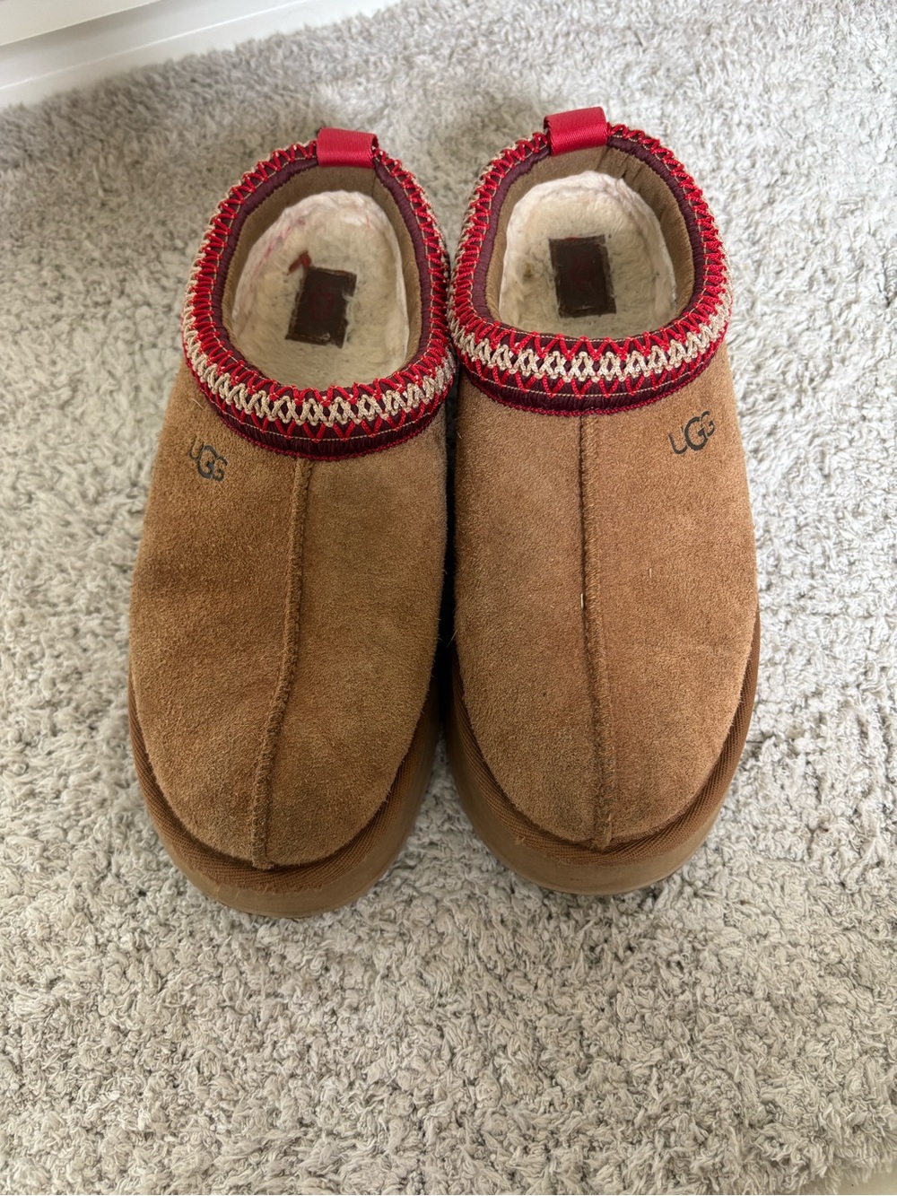 UGG Chestnut Tasman Slip-On Suede Mule with Red Trim